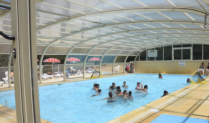 Vacances-passion - Camping Le Parc de Charouzech**** - Pareloup - Aveyron