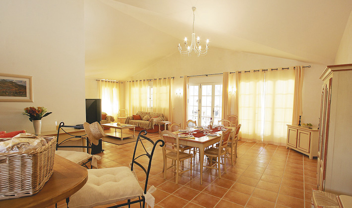 Vacances-passion - Le domaine de Fayence**** - Fayence - Var