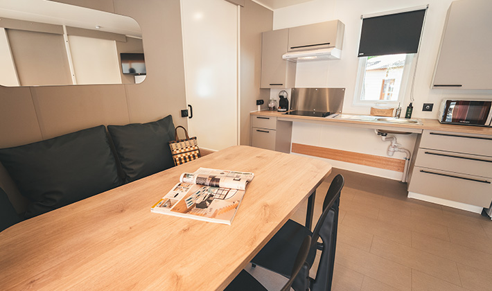 Vacances-passion - Camping Hola Camp Sitges Relax - Barcelone - Espagne