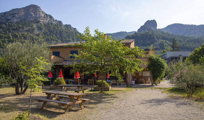 Vacances-passion - Camping La Fontaine d'Annibal*** - Buis-les-Baronnies - Drôme