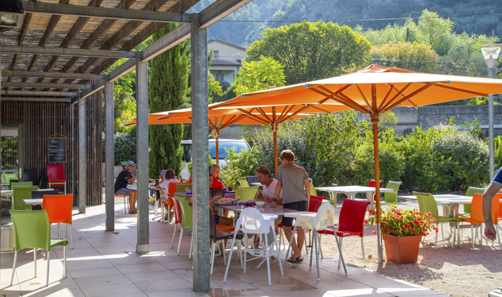 Vacances-passion - Camping La Fontaine d'Annibal*** - Buis-les-Baronnies - Drôme