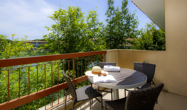 Vacances-passion - Résidence Riviera Resort - Mandelieu/Cannes - Alpes-Maritimes