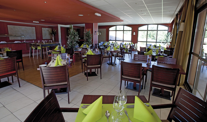 Vacances-passion - Le domaine de Fayence**** - Fayence - Var