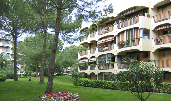 Vacances-passion - Résidence Les Trois Rivières - Mandelieu/Cannes - Alpes-Maritimes