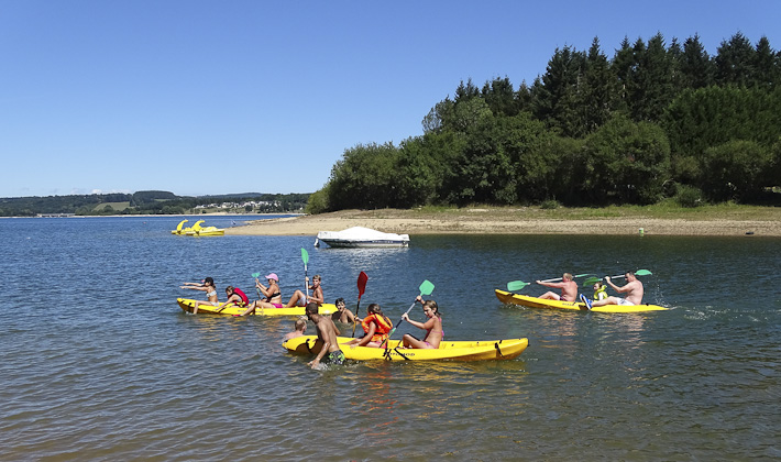 Vacances-passion - Camping Le Parc de Charouzech**** - Pareloup - Aveyron