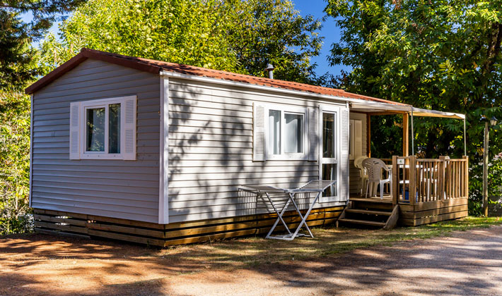 Vacances-passion - Camping Le Val d'Ussel**** - Proissans - Dordogne