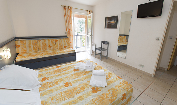 Vacances-passion - Village vacances La Grande Bastide*** - Le Lavandou - Var